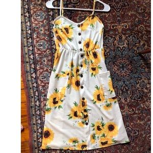 Sunflower sundress with pockets